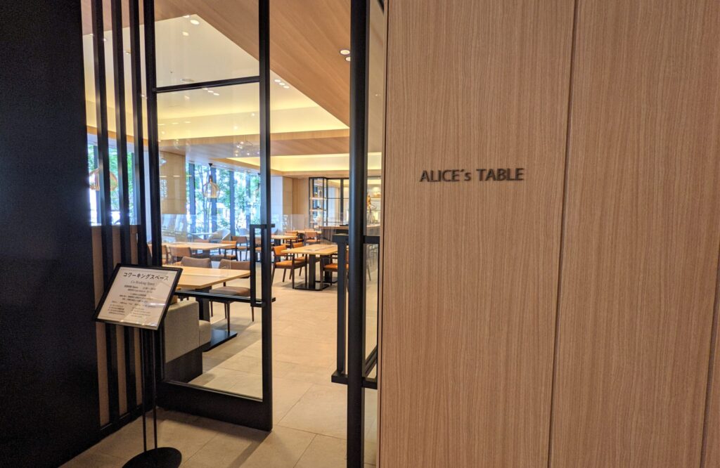 co-working-space-alice's-table