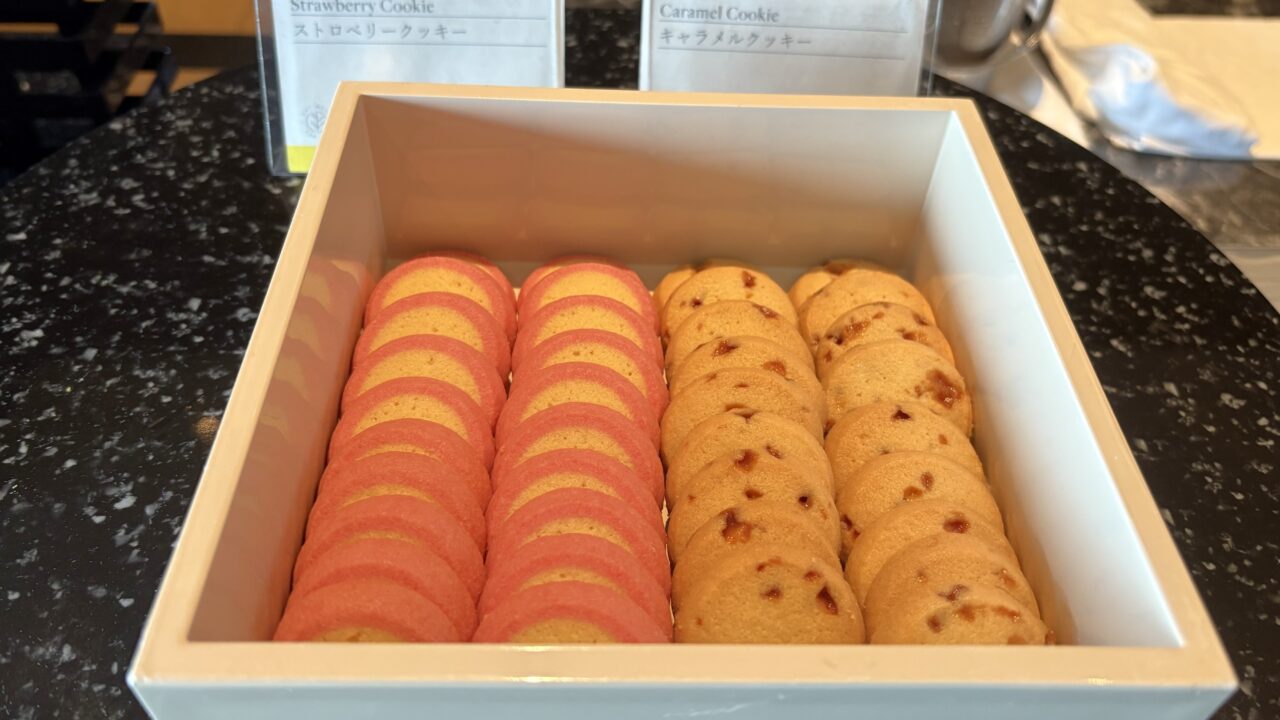 ストロベリークッキー、キャラメルクッキー